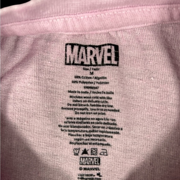 Marvel Spiderman Retro Comic Book Pink Graphic T-Shirt Women’s Sz Med - Picture 4 of 4
